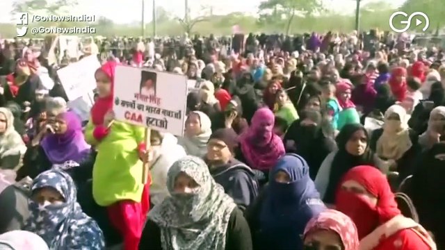 देशभर में CAA, NRC, NPR के खिलाफ विरोध प्रदर्शन जारी, अलीगढ़ में 150 प्रदर्शनकारियों पर FIR दर्ज