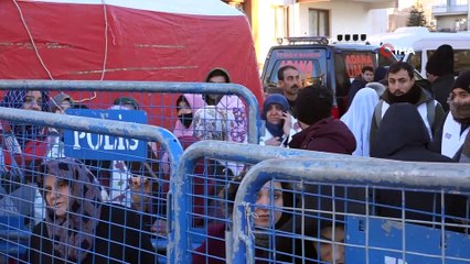 Elazığ’da depremin etkileri gün ağarınca ortaya çıktı