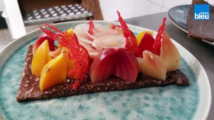 Faire De Bonnes Crepes La Recette Des Crepiers Du Restaurant Le Loup Le Renard Et La Galette Nantes Video Dailymotion