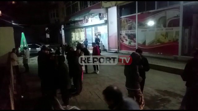 Report TV -Frika për një '26 nëntor' të dytë/ Banorët e 'Astirit' braktisin shtëpitë pas tërmetit