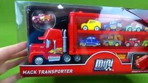 Mini Racers Mack Transporter Disney Cars 3 Toys Screaming Banshee Colossus XXL Jackson Storm Toys