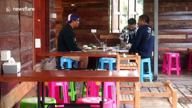 Restaurant owner builds mini boating lake for customers
