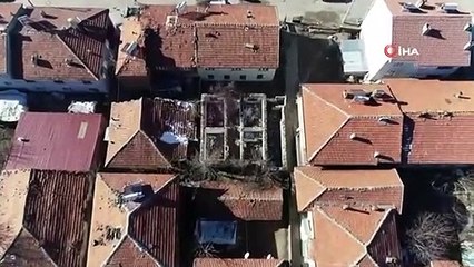 Sivrice'de Vatandaşların Çadırını Mehmetçik Kurdu