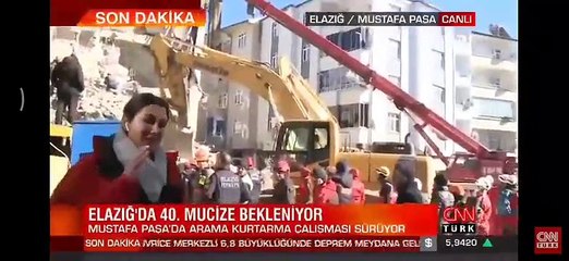 Download Video: CNN Türk muhabiri Fulya Öztürk, Elazığda kurtarma çalışmalarını izlediği sırada gözyaşlarını tutamadı