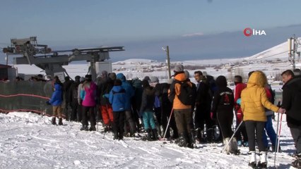Van’da kayak sezonu geç başladı