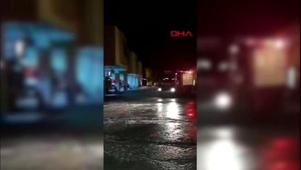 Elazığ-deprem enkazından bir kişi daha böyle kurtarıldı -ek