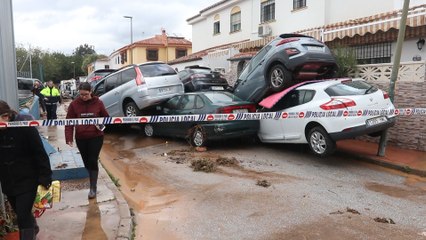 下载视频: Más de 330 incidencias en Málaga por las fuertes precipitaciones