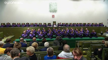 Le gouvernement polonais en lutte contre la Cour suprême