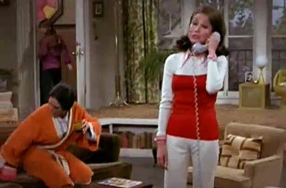 The Mary Tyler Moore Show Season 2 Episode 21 Where There's Smoke There's Rhoda