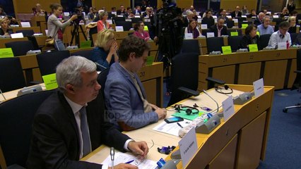 Liderët e BE-së nënshkruajnë marrëveshjen e Brexit