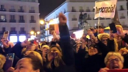 Los venezolanos reprochan el plantón de Sánchez: «Si no está con Guaidó está con la dictadura»