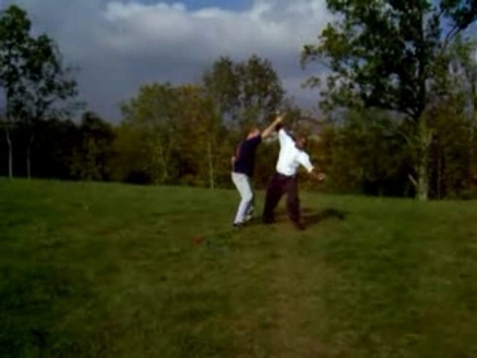 wu shu/viet vo dao...combat sabres ( répétition )