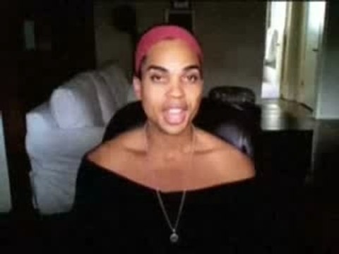 Mariah Carey Touches B. Scott's Body!