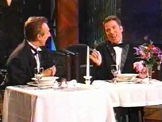 sketch bonnes manières à table