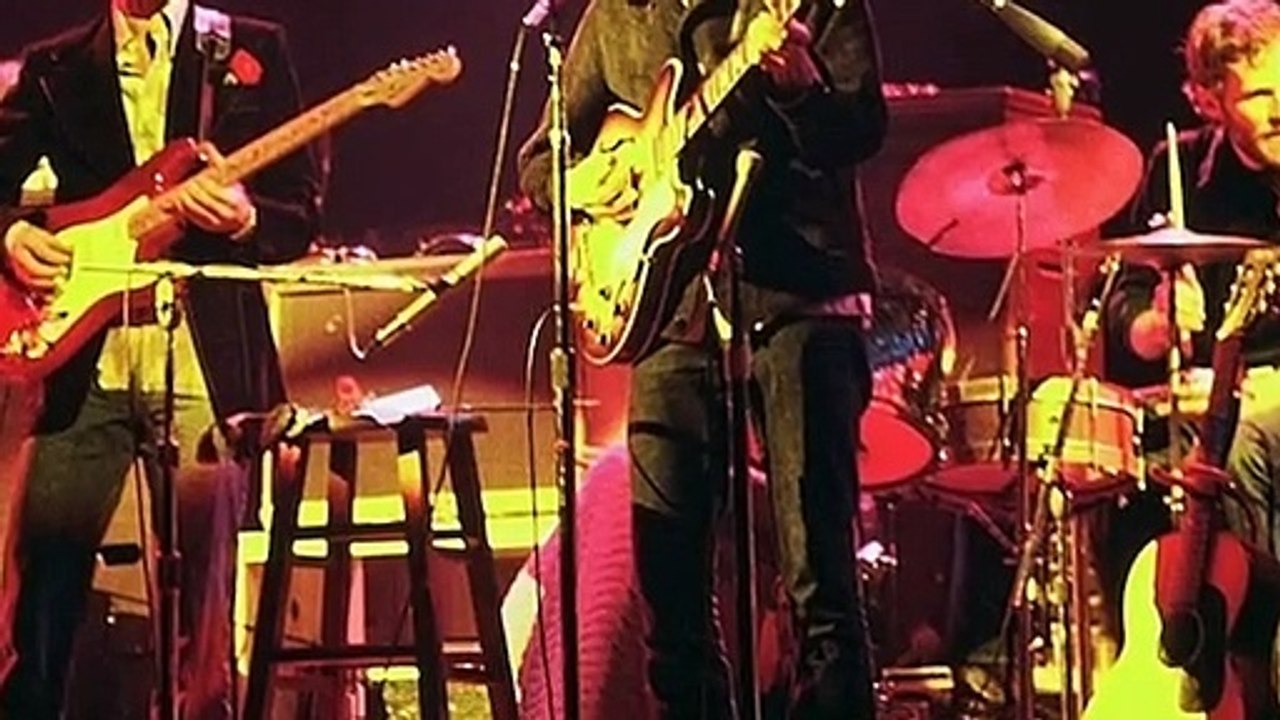 Bob Dylan _My Love she's like some Raven at my window with a broken wing_ 14-01-1974