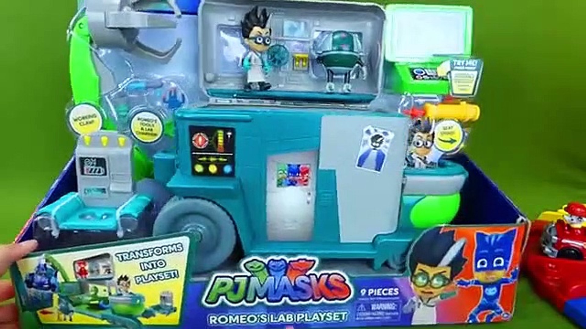 romeo lab playset