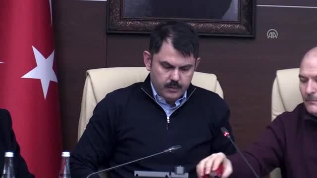 Bakan Kurum: Elazığ merkez ve Sivrice ilçesinde 31 yıkık, 249 ağır hasarlı, 56 orta hasarlı, 349...