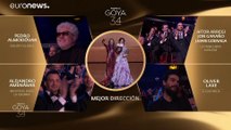 Siete premios sin dolor para gloria de Almodóvar, el cineasta español triunfa en la gala de los Goya