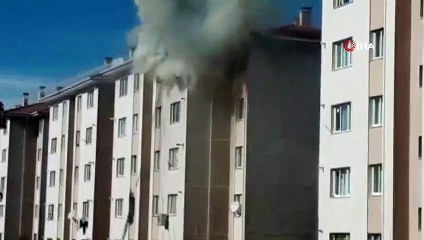 Depremin vurduğu Elazığ'da yangın