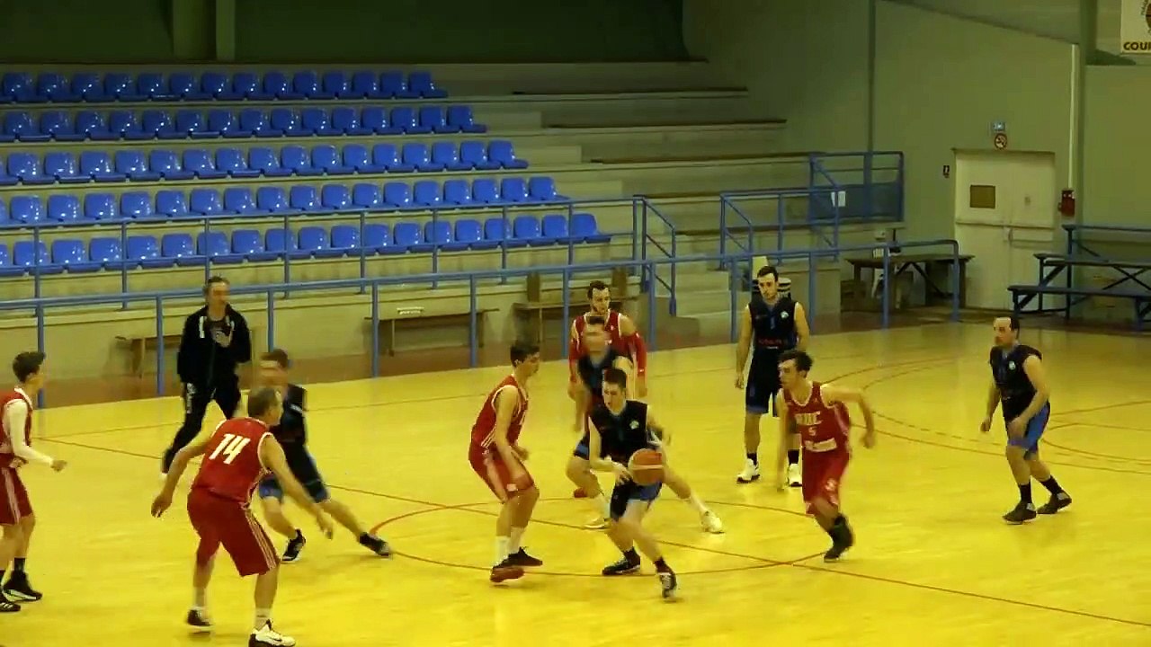 25.01.2020  Seniors 3 M HAGETMAU DOAZIT CHALOSSE 2 - TURSAN BASKET CHALOSSE 3  1e Partie