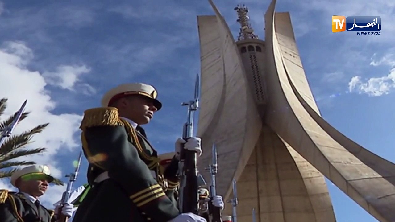 الرئيس التركي "رجب طيب أردوغان" يترحم على شهداءنا الأبرار ويضع إكليل من الزهور عند النصب التذكاري