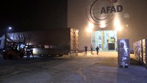 AFAD'ın Düzce deposundan Elazığ'a 1 tır battaniye gönderildi - DÜZCE