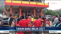 Ratusan Umat Buddha Rayakan Imlek di Vihara Terbesar Lubuk Linggau