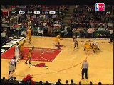 Chris Paul robs Kirk Hinrich and drops the behind-the-back p
