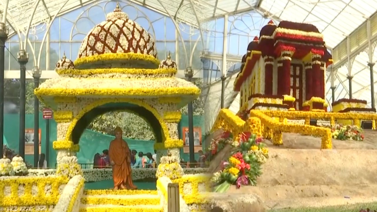 Republic day 2020 :  Vivekananda Themed flower show was organized at lal bagh