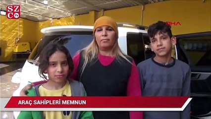 Eşinden ayrıldı, oto yıkayarak 3 çocuğuna bakıyor