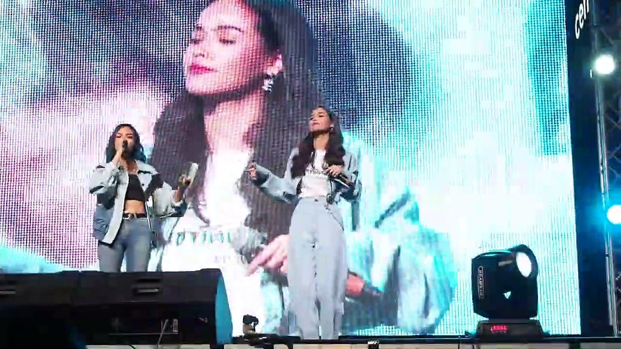 ครั้งแรกกับ KLEAR x YAYA ร่วมร้องเพลง ทัชที่ดีต่อใจ