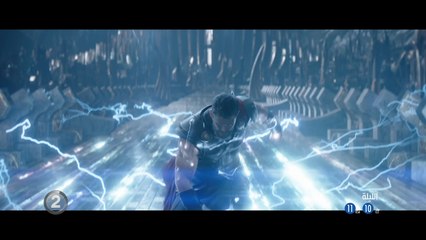 Thor يشعل الجحيم من أجل كوكبه الليلة في Thor: Ragnarok