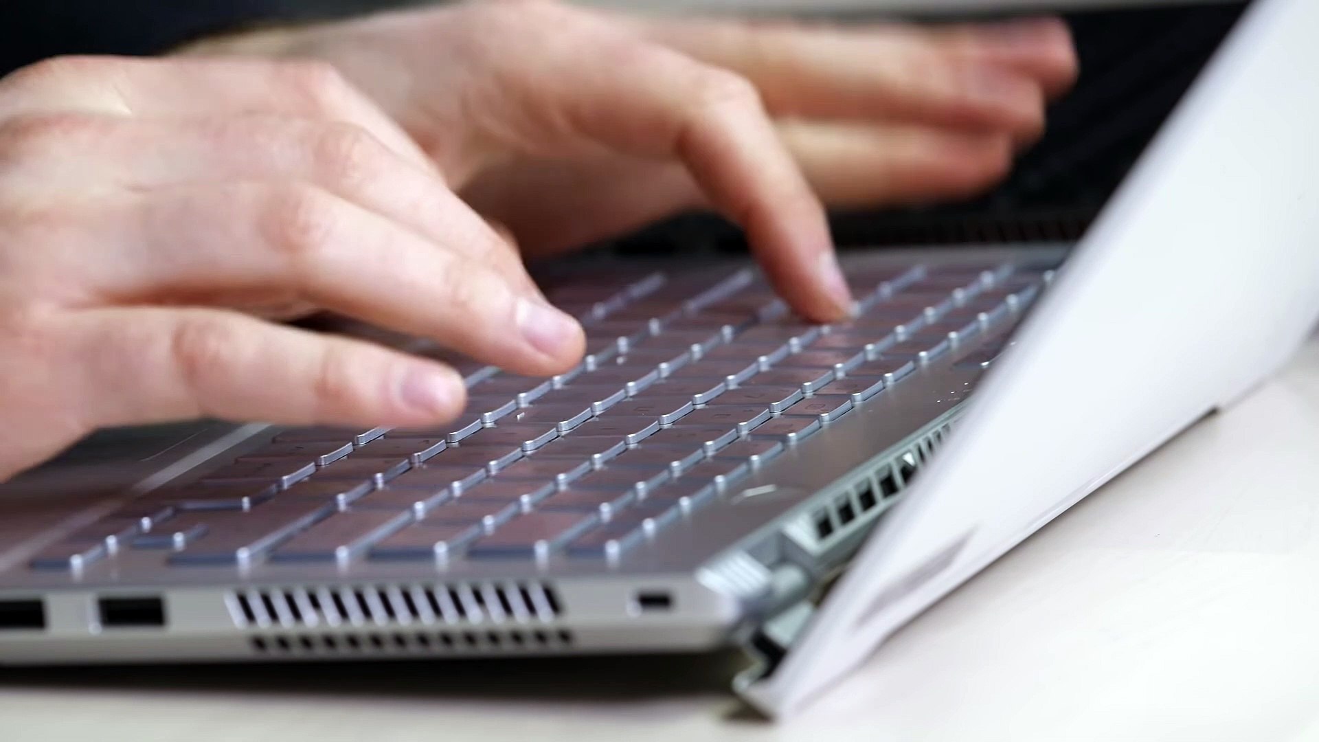 ⁣This Gaming Laptop has a Secret Trick... - YouTube
