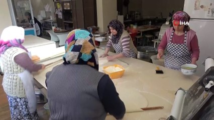 66 yaşındaki girişimci kadının azmi parmak ısırtıyor