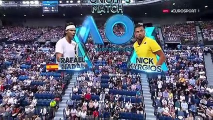 Maillot des Lakers sur le dos et larmes aux yeux, l'hommage de Nick Kyrgios à Kobe Bryant