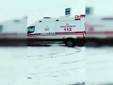 Ambulans şoföründen uygunsuz hareket! Hemen harekete geçildi