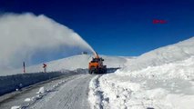 Van bitlis-muş yolunda yoğun kar mesaisi