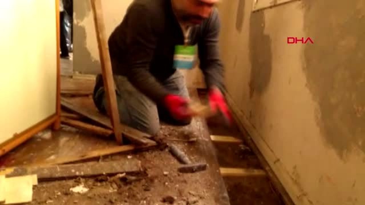 İzmir doğa için temizle grubu, ihtiyaç sahibi bir ailenin evini onardı