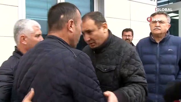 Motosikletle akrobatik hareketler yaparken canından oldu