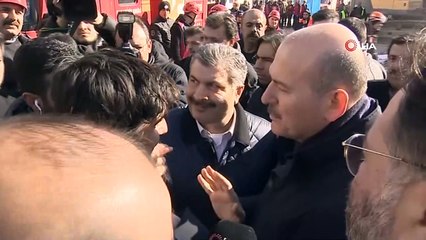 Bakan Soylu, Elleriyle kazarak enkaz altındaki çifti kurtaran Suriyeli Mahmut ile buluştu