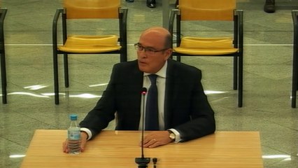 Pérez de los Cobos afirma que habría destituido a Trapero