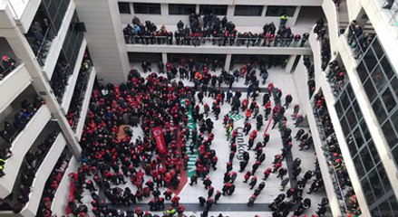 Belediye içerisinde "zam" eylemi