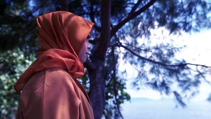 Ria Kurnia - Nyingkrih [OFFICIAL]