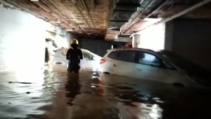 Gloria deja sótanos y bajos completamente inundados en Campanillas, en Málaga