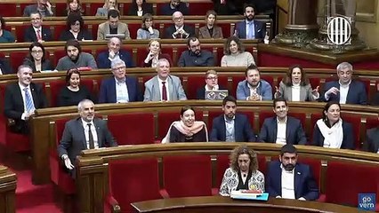 Gritos de "delincuente" a Torra por parte de la bancada de Ciutadans en el Parlament