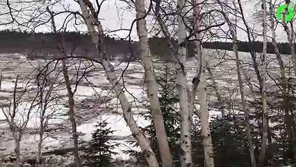 Cette rivière au nord des USA se transforme en apocalypse glacée