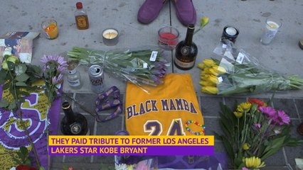 Download Video: Fans pay tribute to Kobe Bryant outside Staples Center