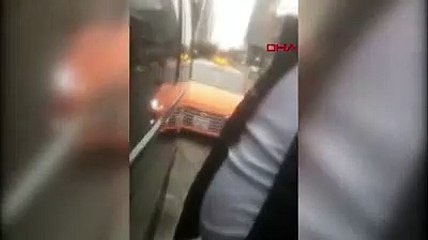 Skandal ! Taksiciler yol kesip evrak kontrolü yaptı