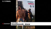 سانحه در فرودگاه ماهشهر؛ مسافران هواپیما در خیابان پیاده شدند