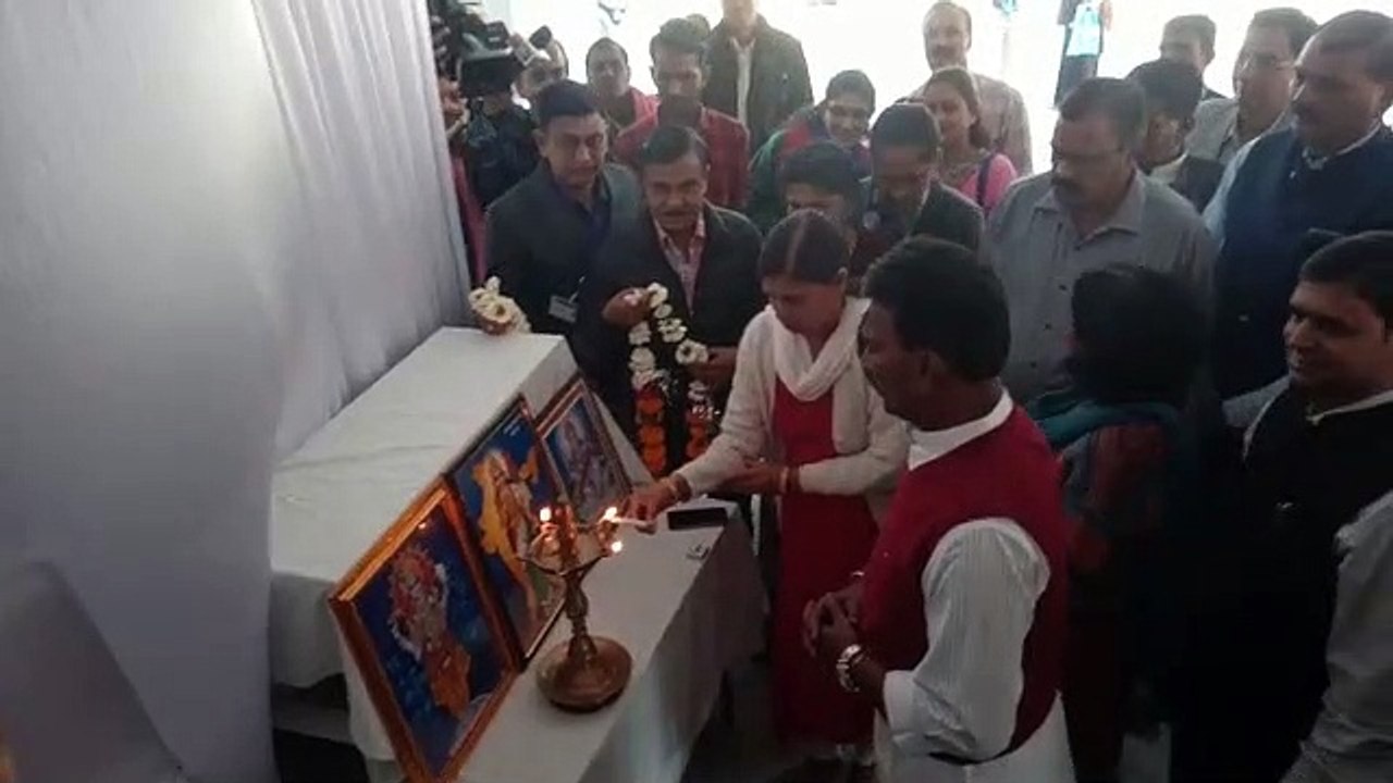 स्वास्थ्य मंत्री ने किया आयुष्मान योजना के जिला स्तरीय शिविर का शुभारंभ